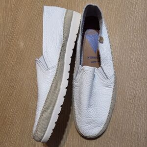White Leather Slip-On Shoes Sz 7.5 Women